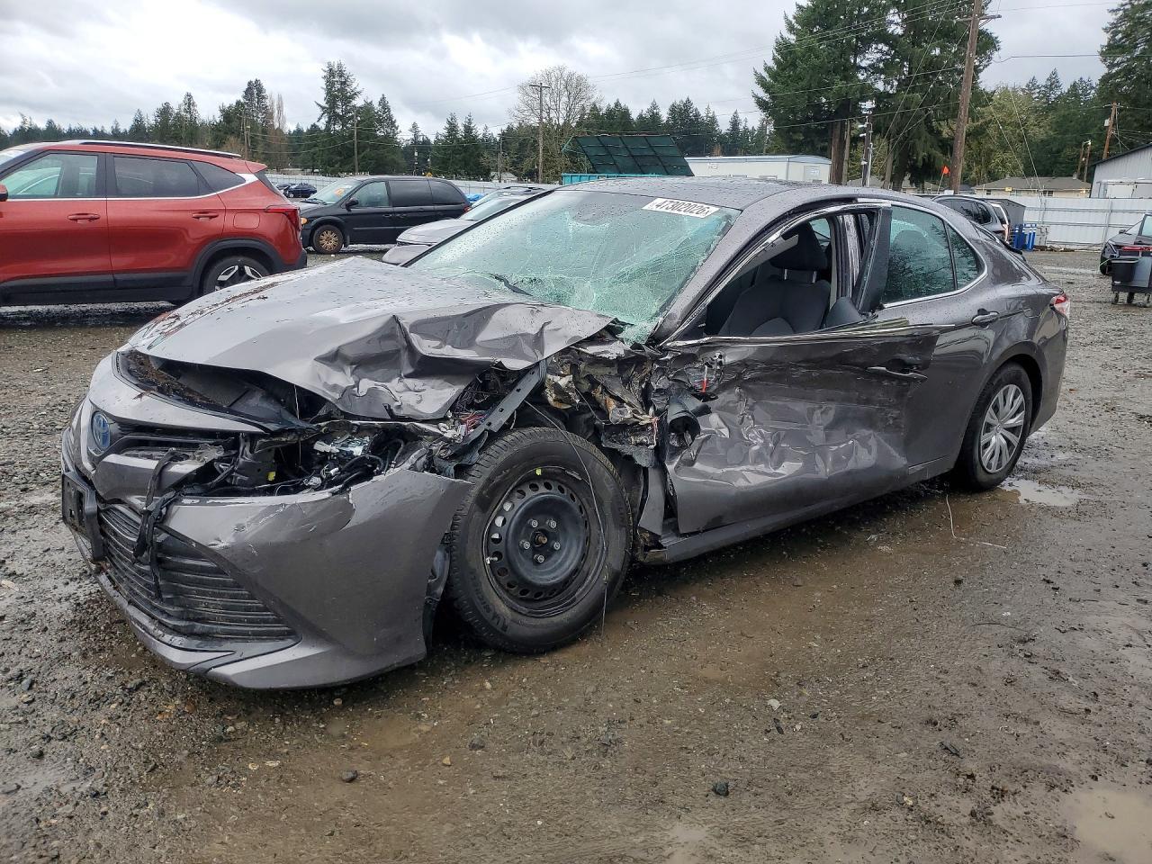 2020 Toyota Camry Hybrid Le