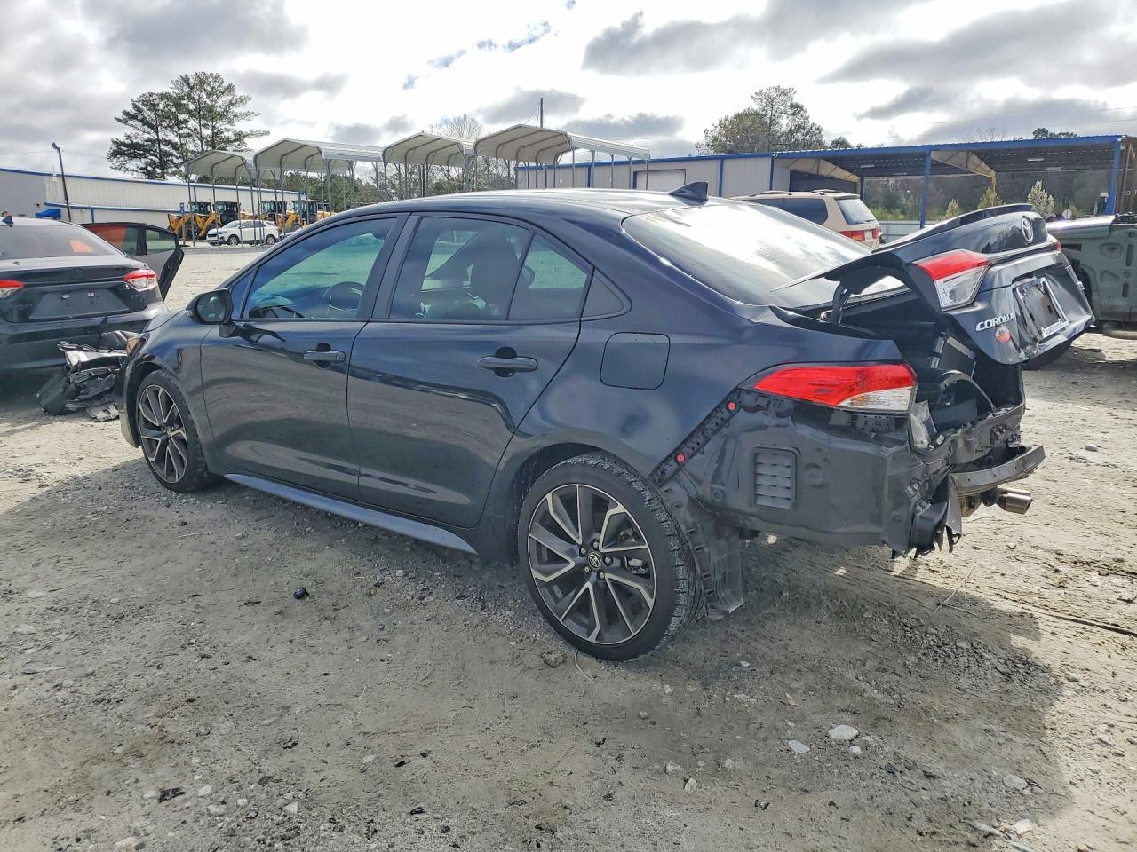 2022 Toyota Corolla Se - Фото 2