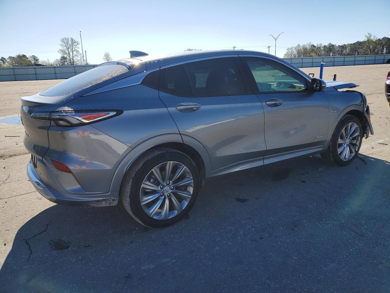 2025 Buick Envista Avenir - Фото 3