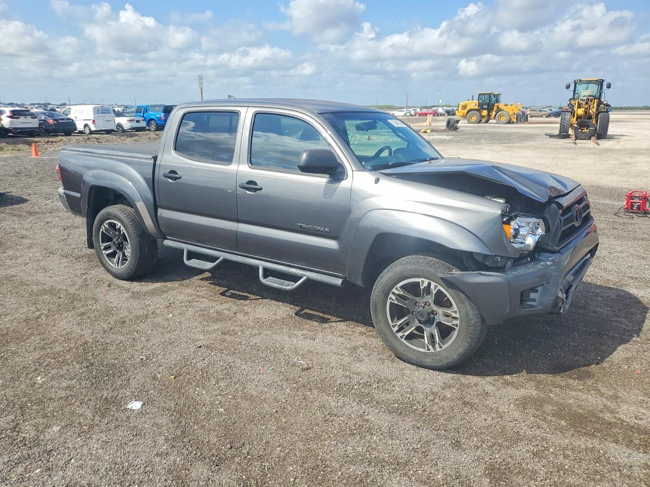 2014 Toyota Tacoma Double Cab Prerunner - Фото 4