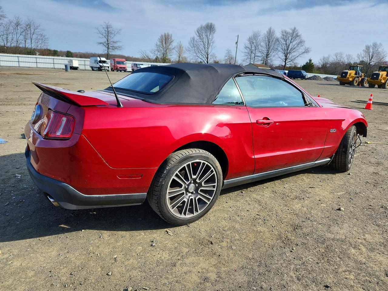 2012 Ford Mustang Gt - Фото 3