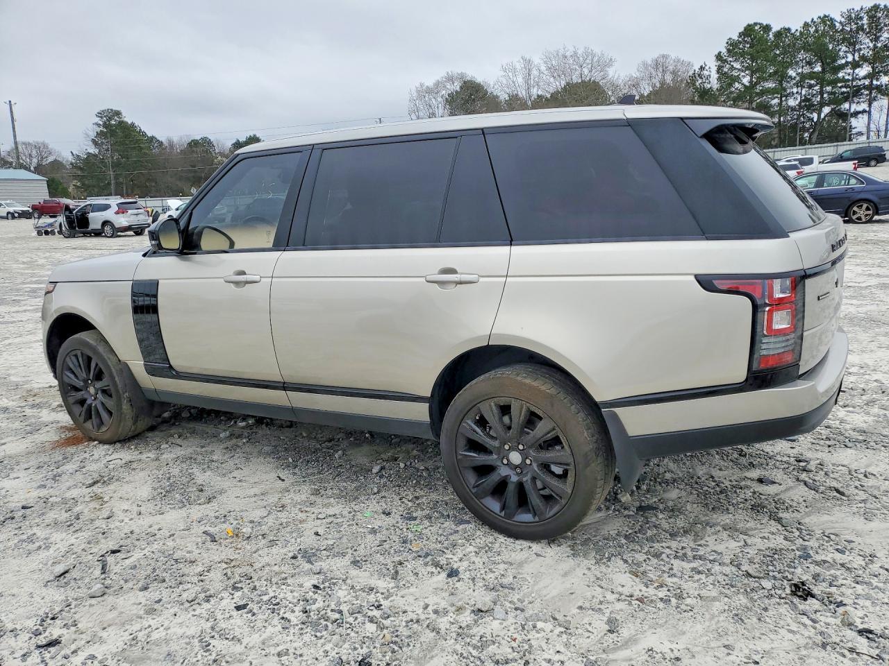 2016 Land Rover Range Rover Supercharged - Фото 2
