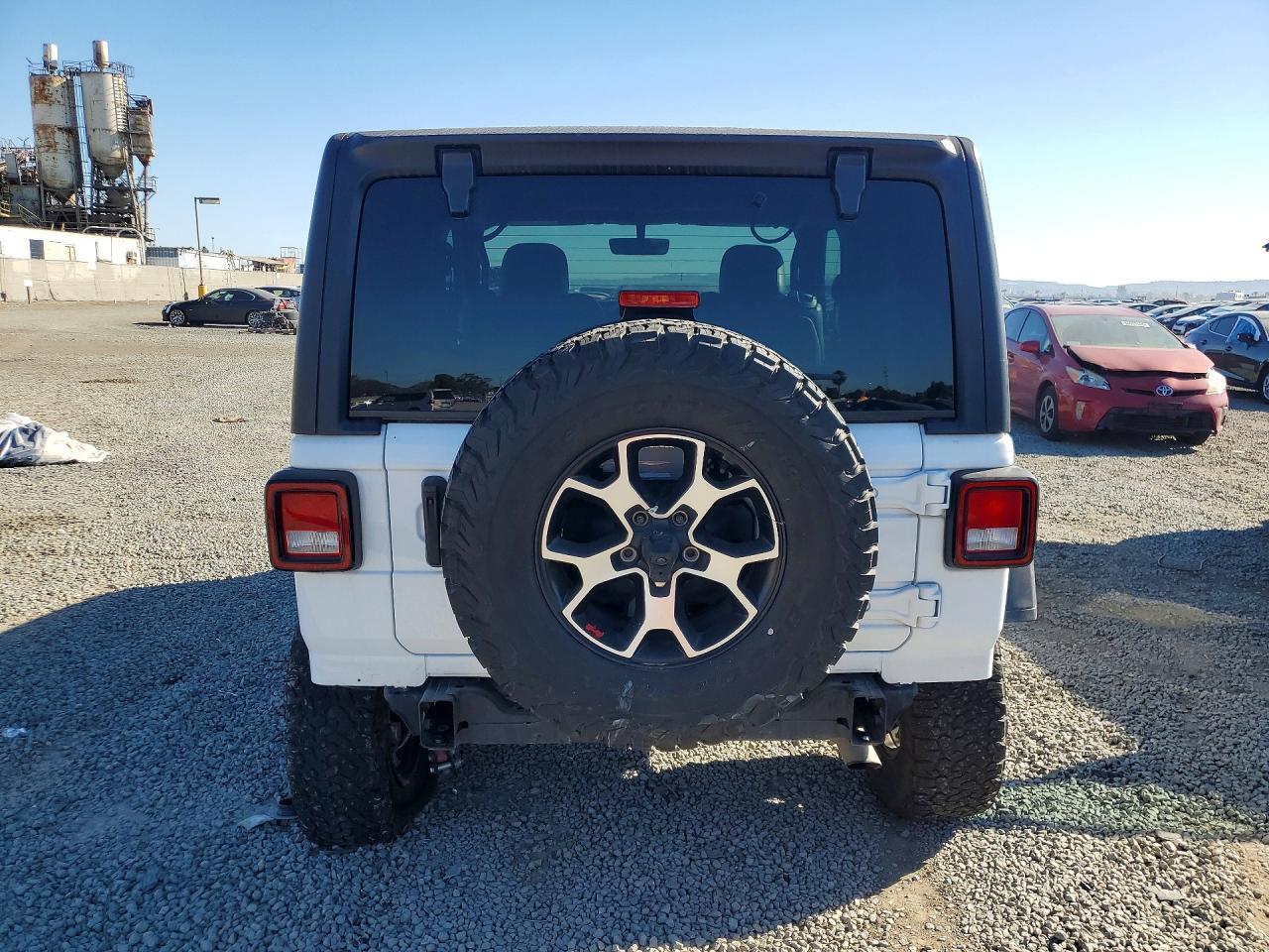 2022 Jeep Wrangler Rubicon - Image 6