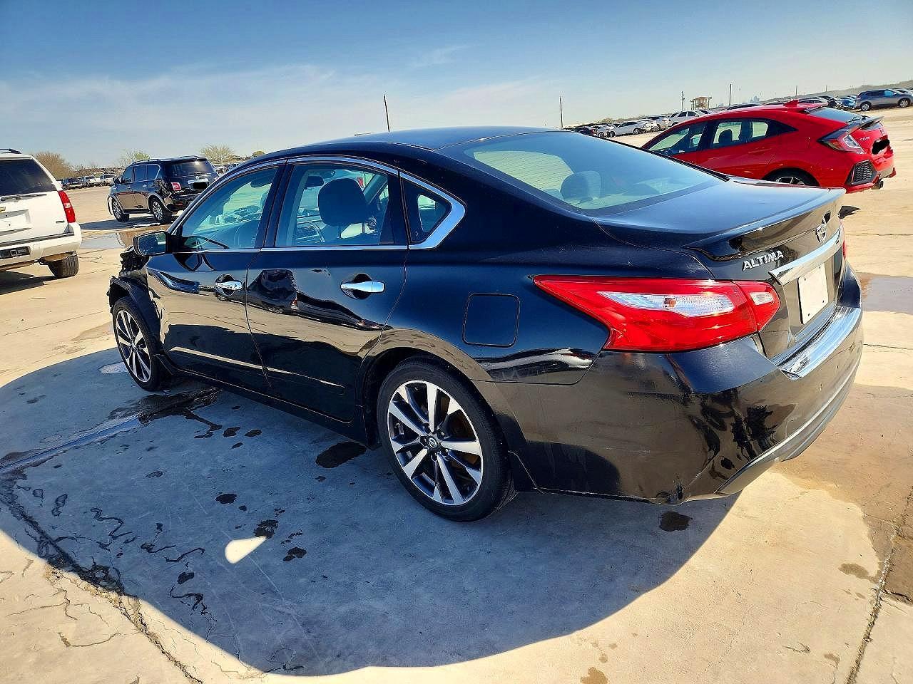 2016 Nissan Altima 2.5 Sr - Фото 2