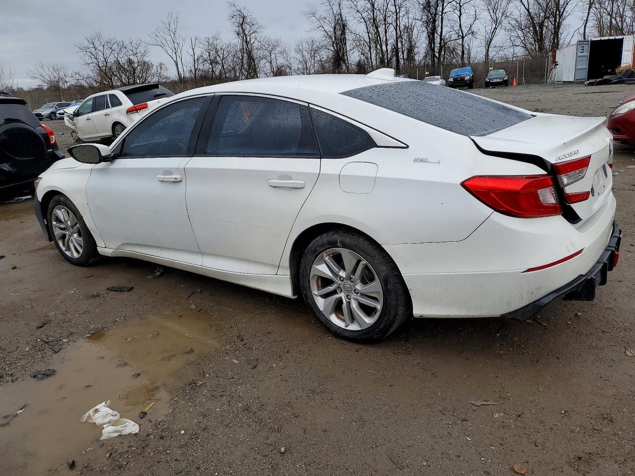 2018 Honda Accord Lx - Фото 2