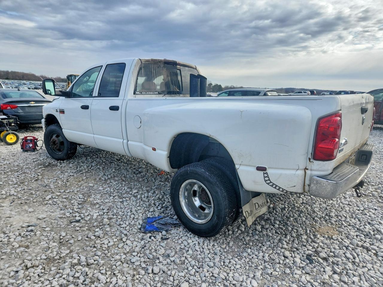 2008 Dodge Ram 3500 St - Фото 2