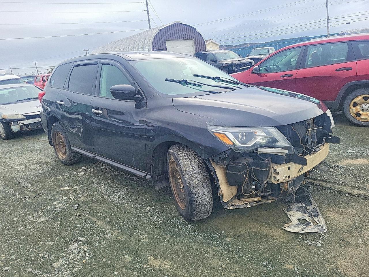 2018 Nissan Pathfinder S - Фото 4