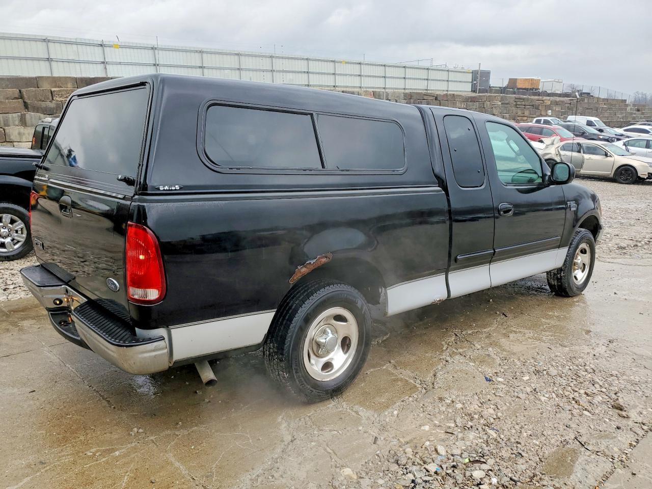 2003 Ford F150 - Фото 3