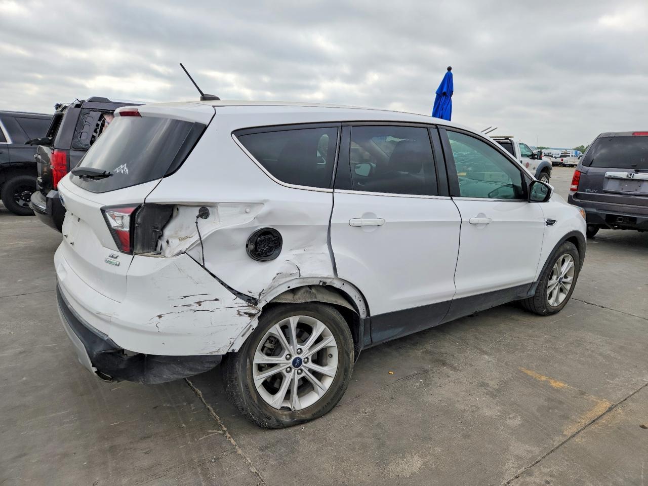 2017 Ford Escape Se - Image 3