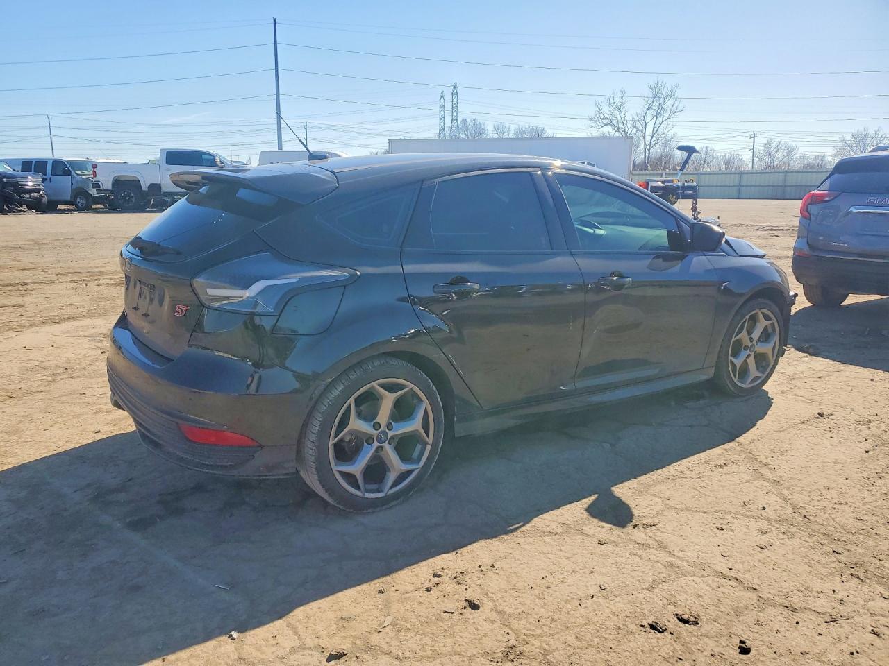 2017 Ford Focus St - Фото 3