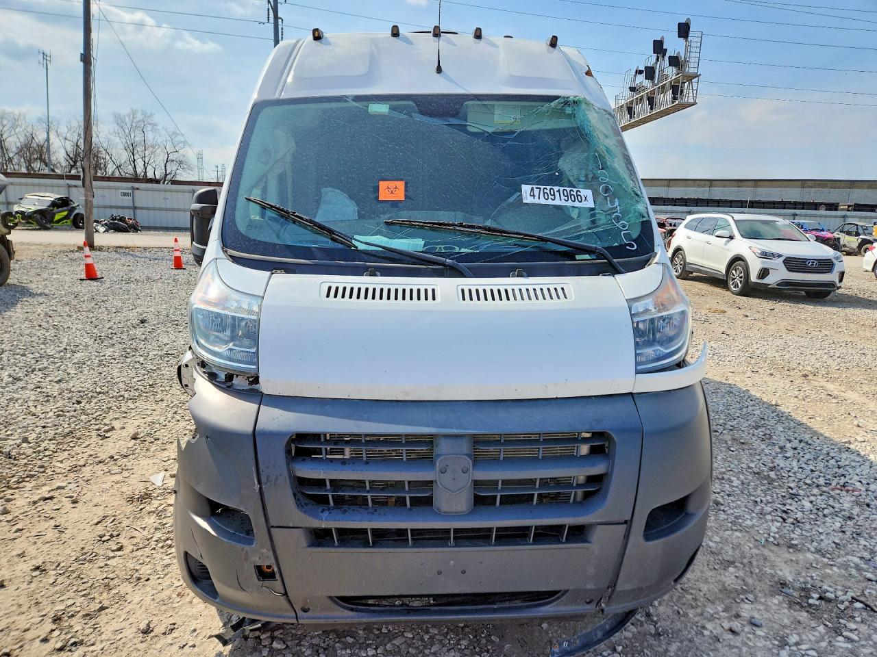 2018 Ram Promaster 3500 Delivery Van - Фото 5
