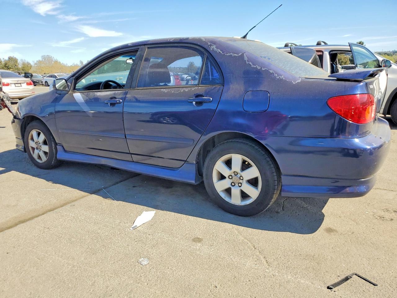 2004 Toyota Corolla S - Фото 2