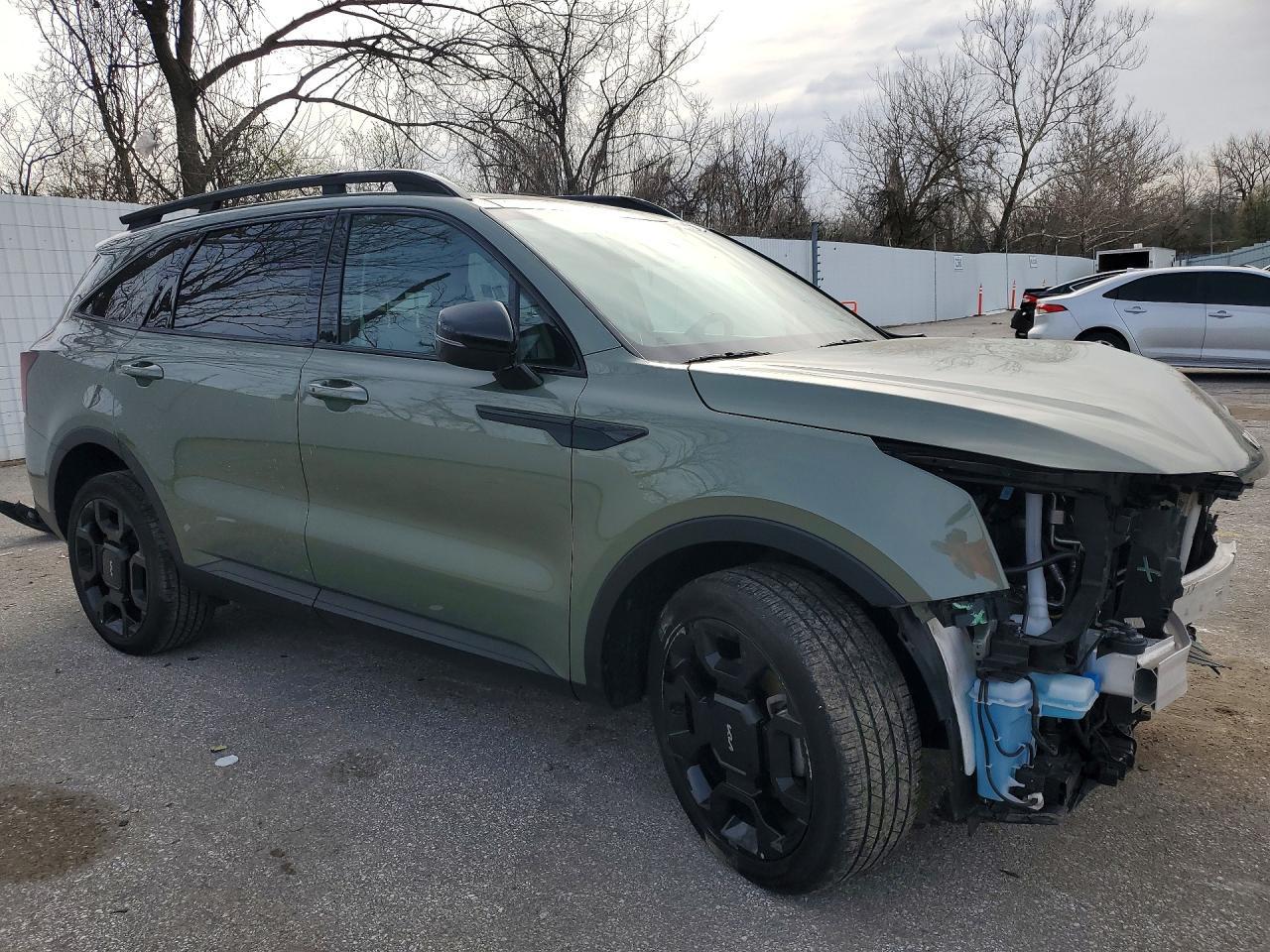 2024 Kia Sorento X-Line Ex - Image 4