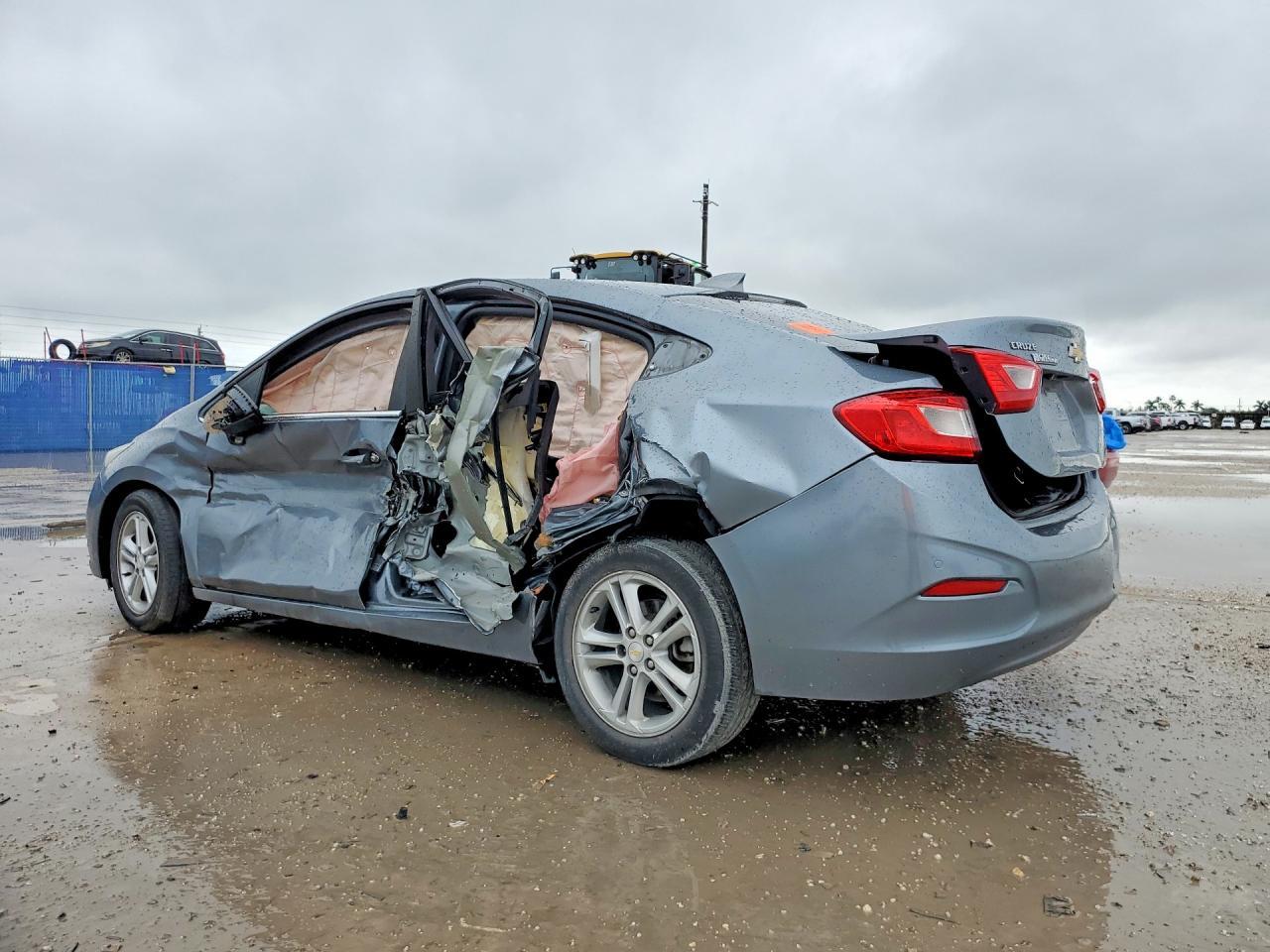 2018 Chevrolet Cruze Lt - Фото 2