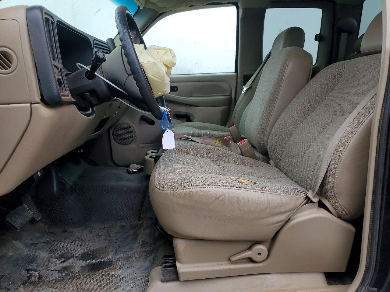 2003 Chevrolet Silverado C2500 Heavy Duty - Фото 7