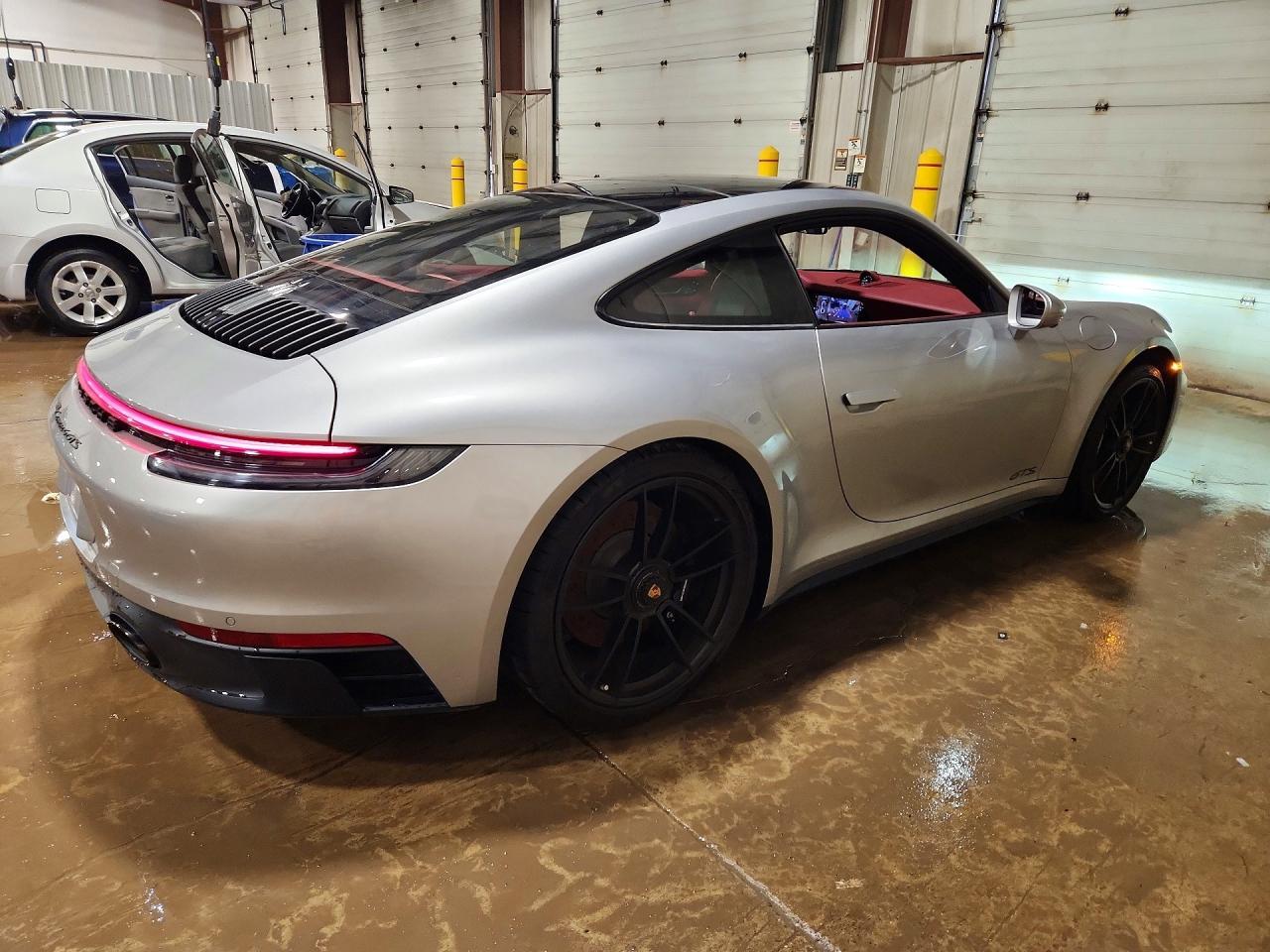 2023 Porsche 911 Carrera S - Фото 3