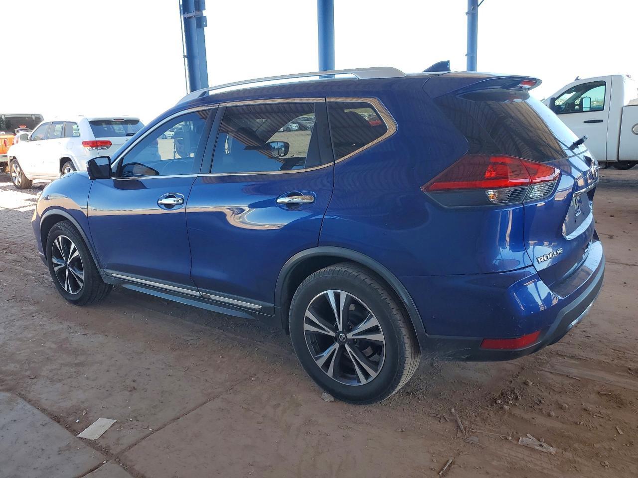 2018 Nissan Rogue Sl - Image 2