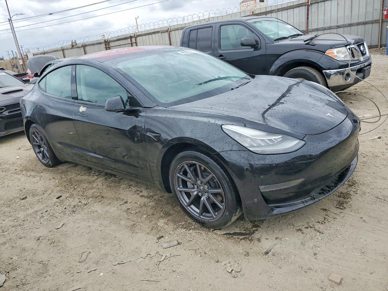 2017 Tesla Model 3 - Image 4