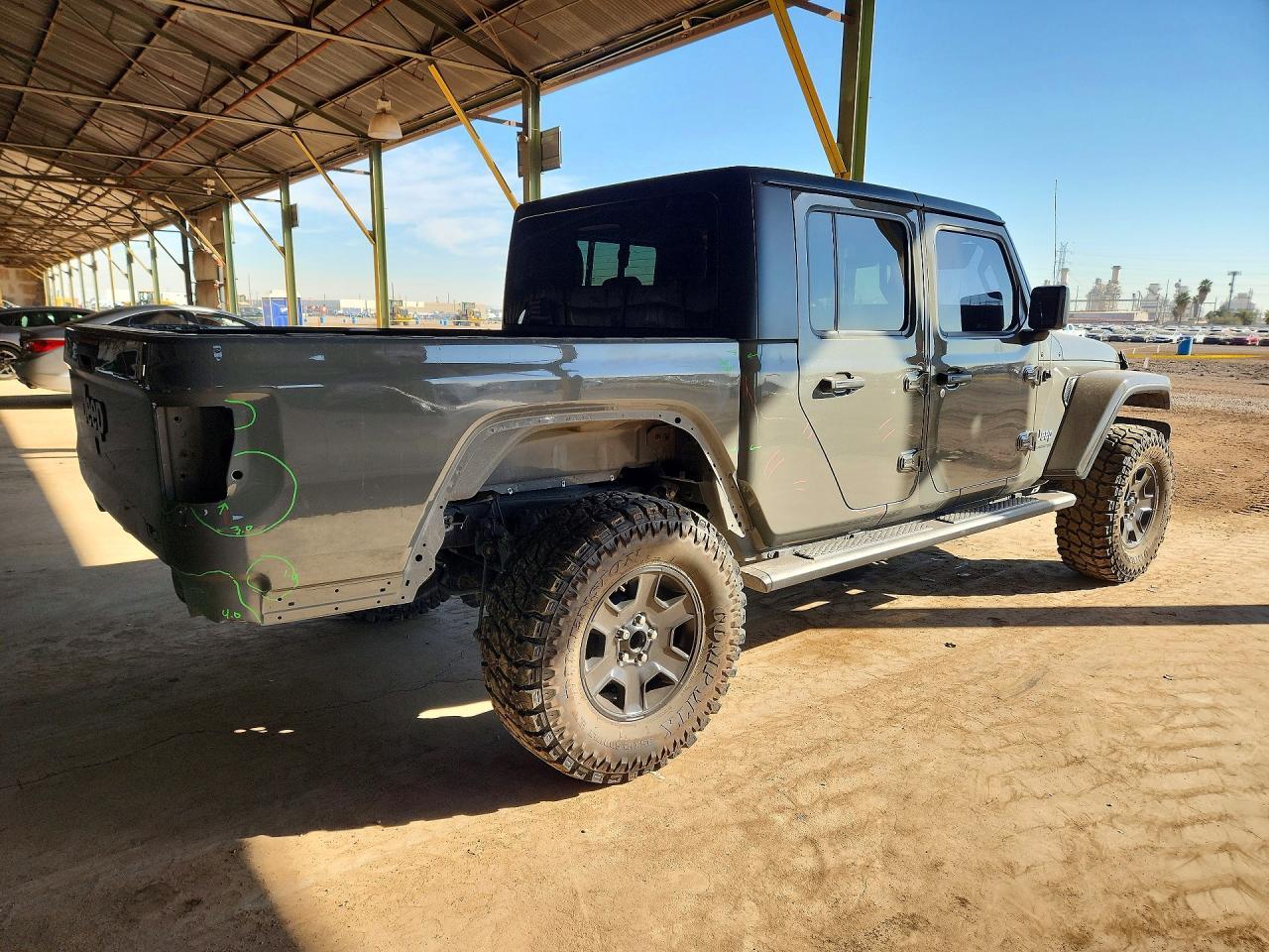 2020 Jeep Gladiator Overland - Фото 3