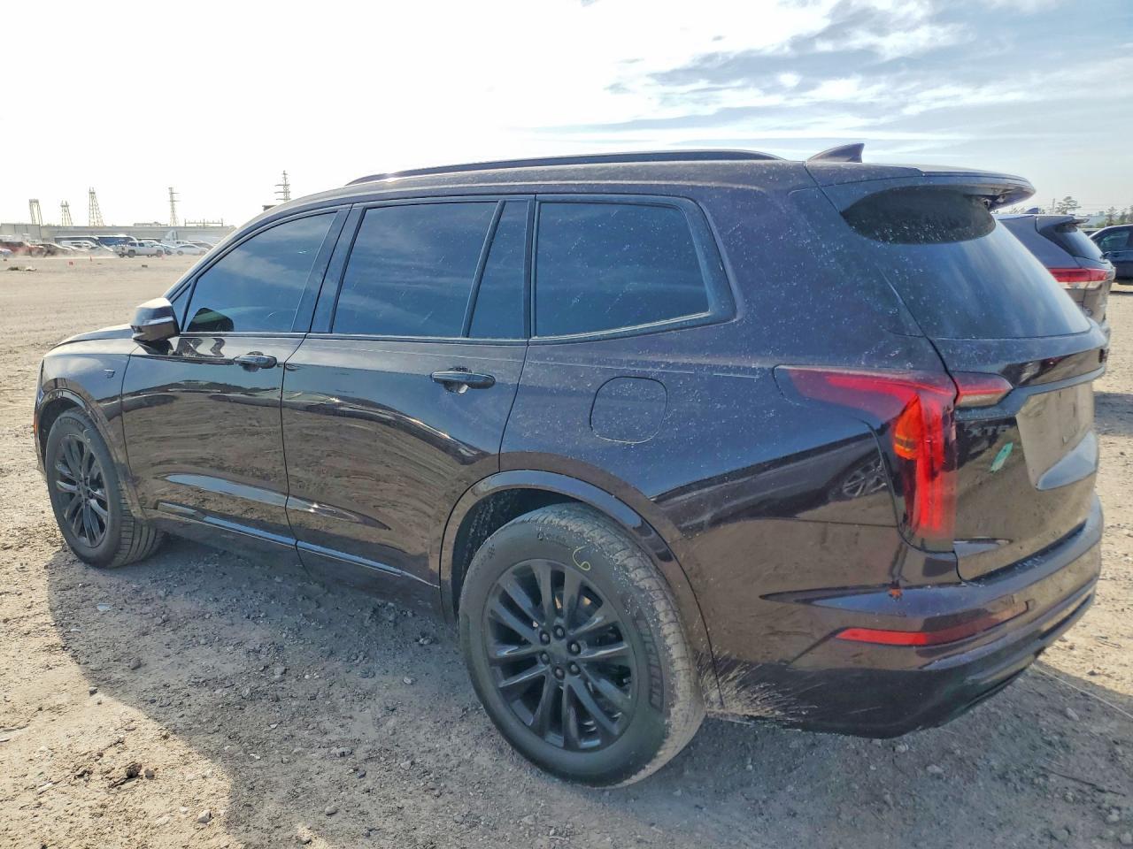 2021 Cadillac Xt6 Premium Luxury - Фото 2