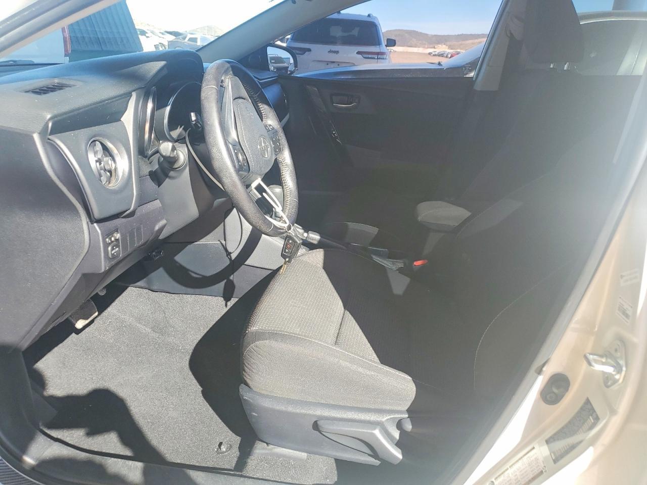 2016 Scion Im Base - Image 7
