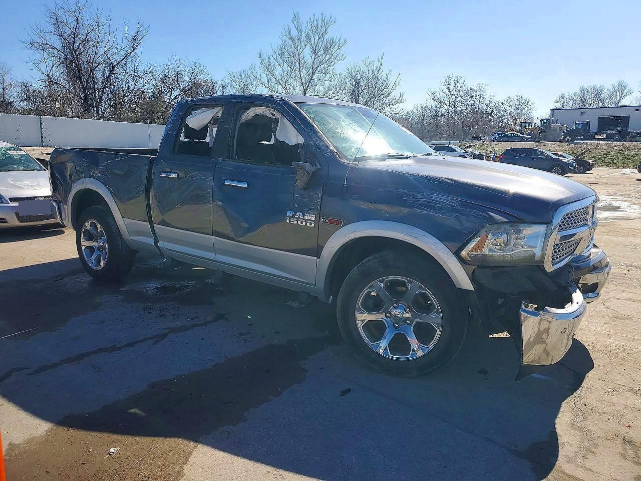 2014 Ram 1500 Laramie - Фото 4