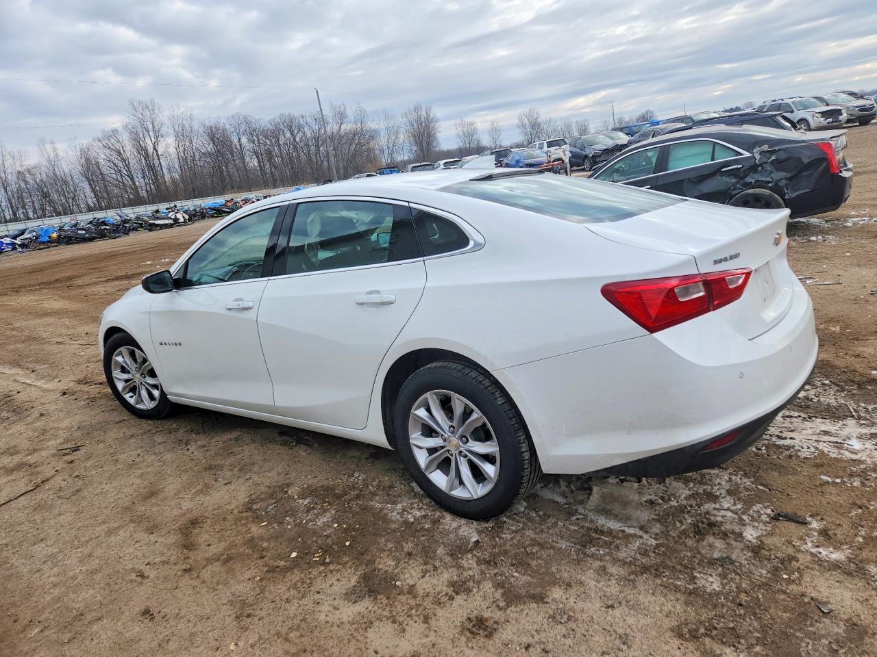 2023 Chevrolet Malibu Lt - Фото 2