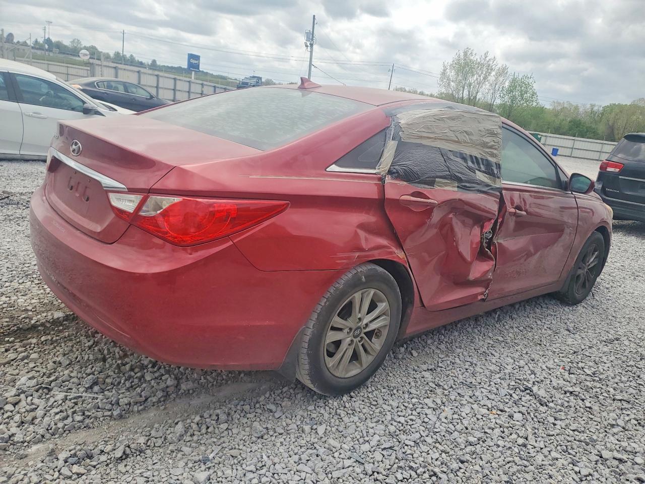 2012 Hyundai Sonata Gls - Фото 3