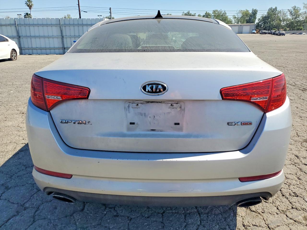 2011 Kia Optima Ex - Image 6