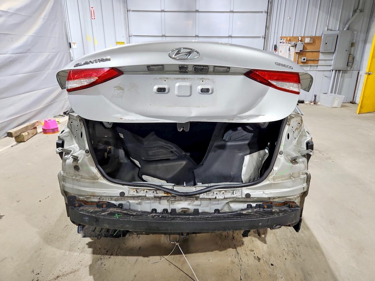 2013 Hyundai Elantra Gls - Фото 6