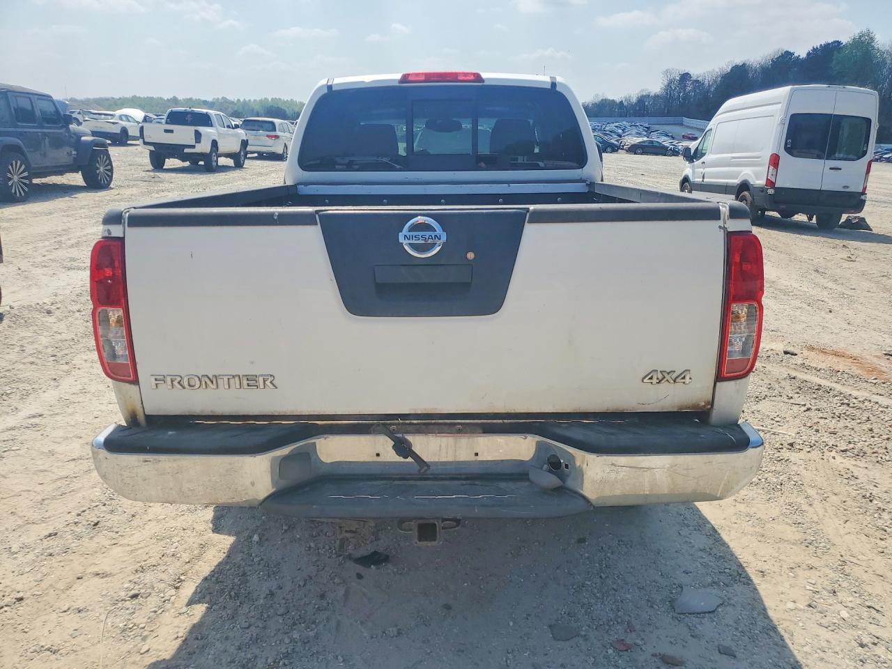 2006 Nissan Frontier Se - Image 6