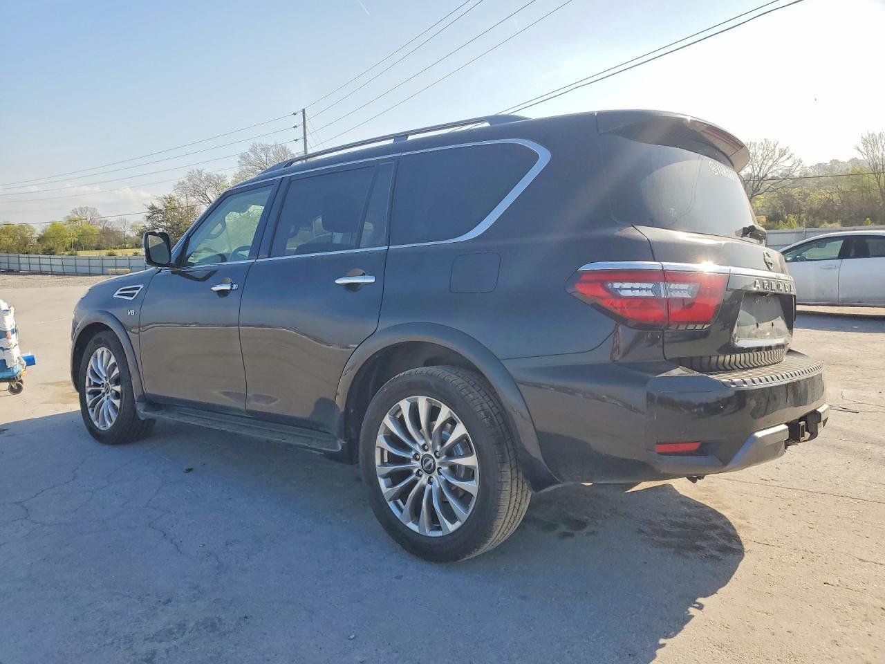 2021 Nissan Armada Sv - Image 2
