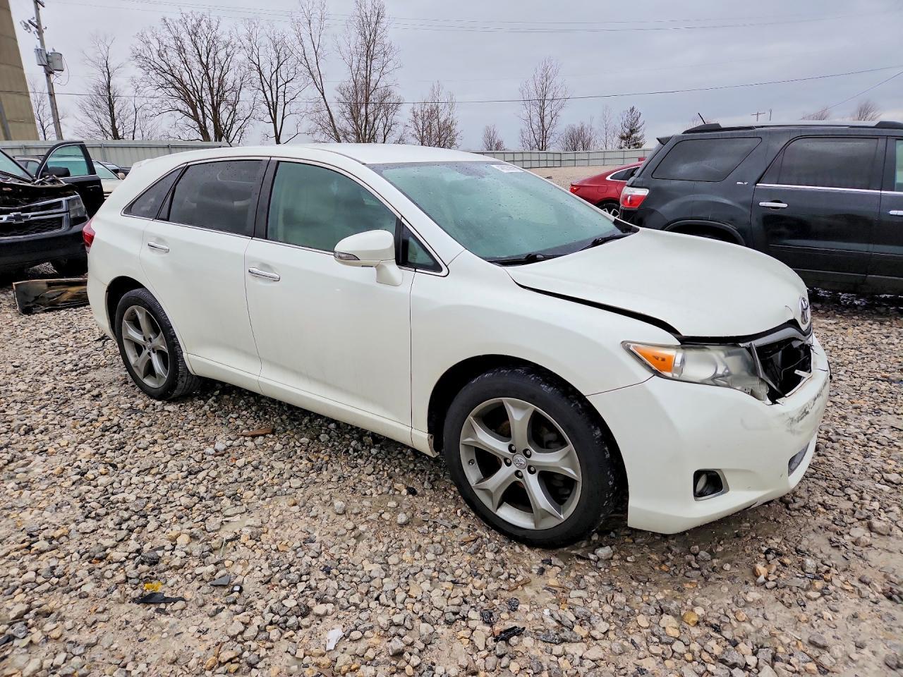 2013 Toyota Venza Xle - Image 4