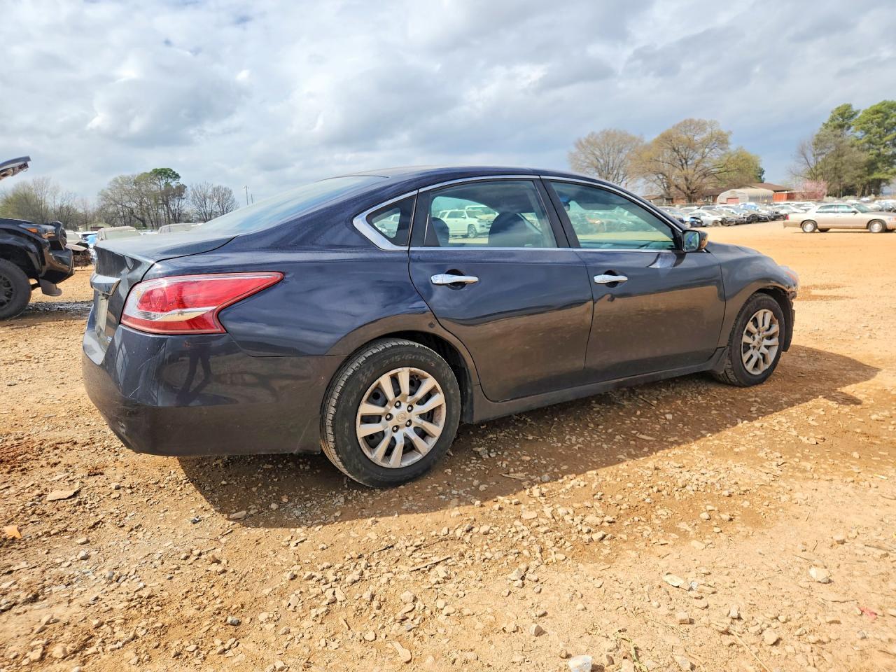 2013 Nissan Altima 2.5 - Фото 3