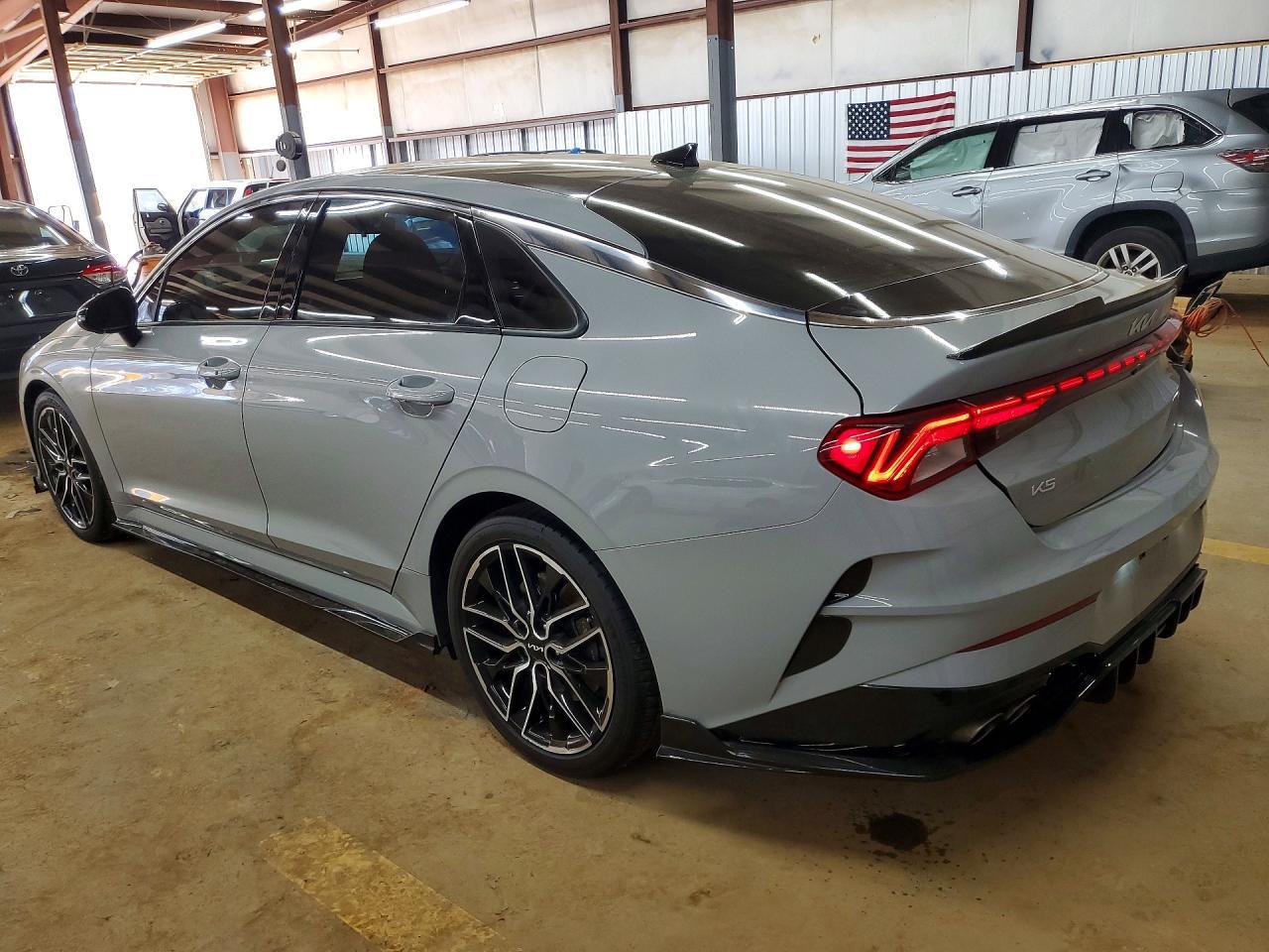 2023 Kia K5 Gt - Image 2
