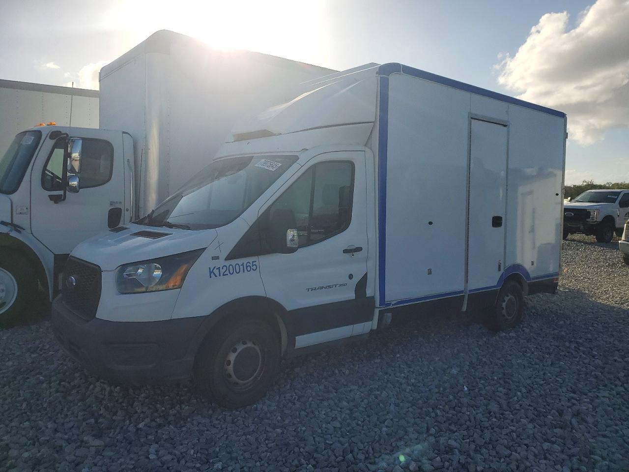 2020 Ford Transit Delivery Truck - Image 2