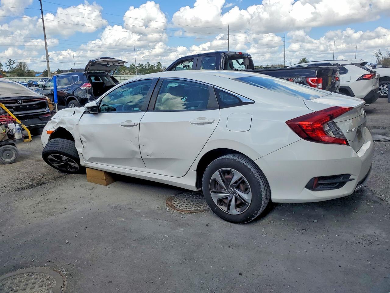 2020 Honda Civic Lx - Фото 2