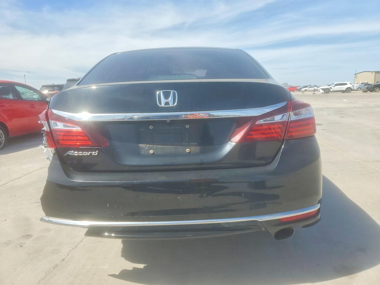 2016 Honda Accord Lx - Фото 6