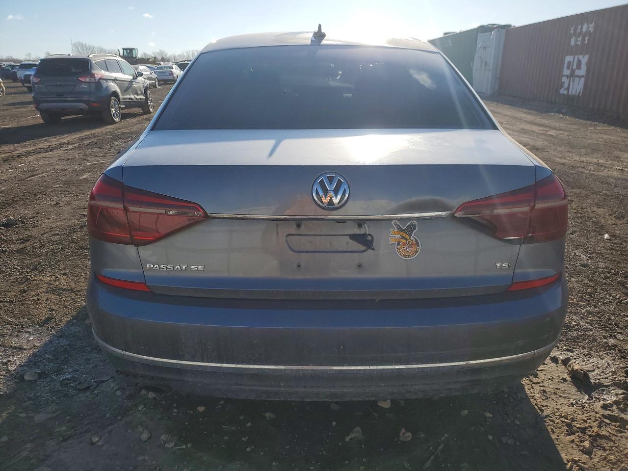 2017 Volkswagen Passat Se - Image 6