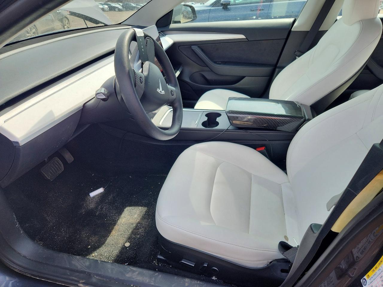 2023 Tesla Model 3 - Фото 7