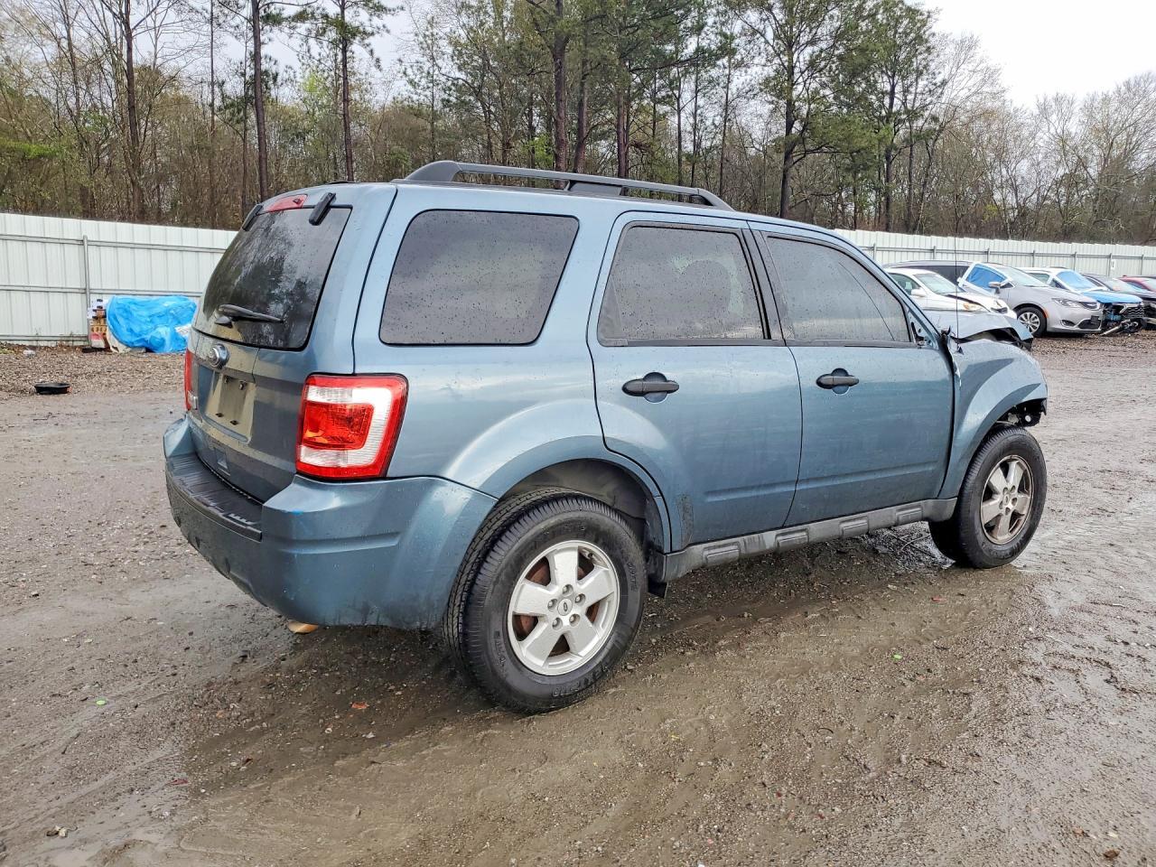 2012 Ford Escape Xlt - Фото 3