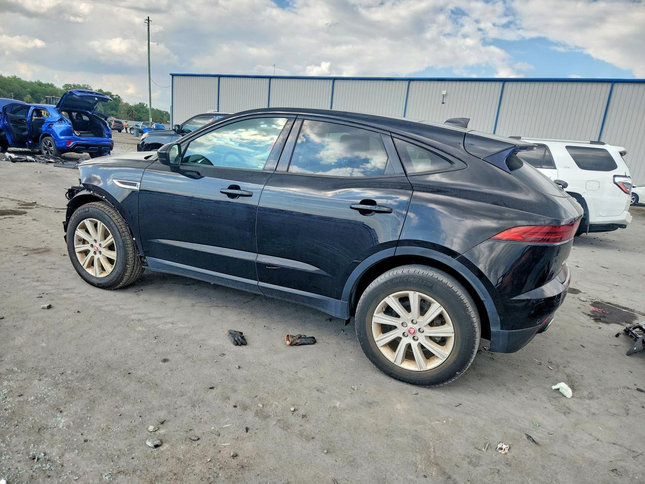 2020 Jaguar E-Pace - Фото 2