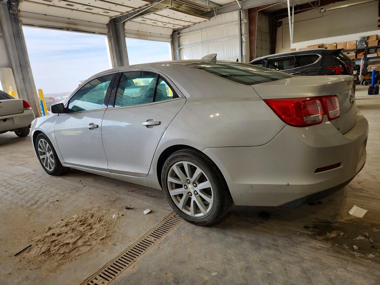 2015 Chevrolet Malibu 2Lt - Image 2