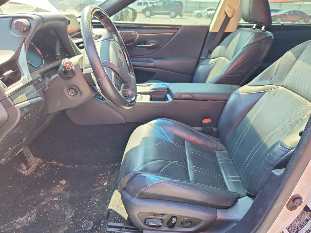 2021 Lexus Es 300H Ultra Luxury - Image 7