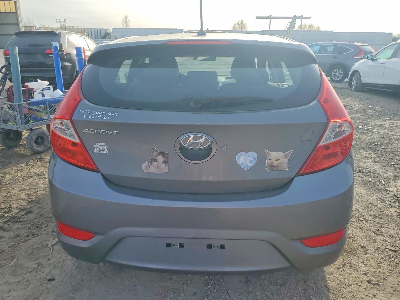 2014 Hyundai Accent Se - Image 6