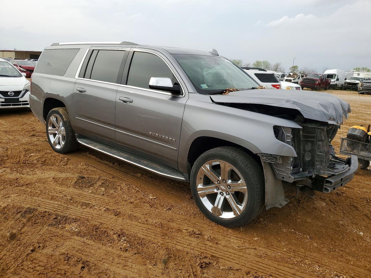 2020 Chevrolet Suburban K1500 Premier - Image 4