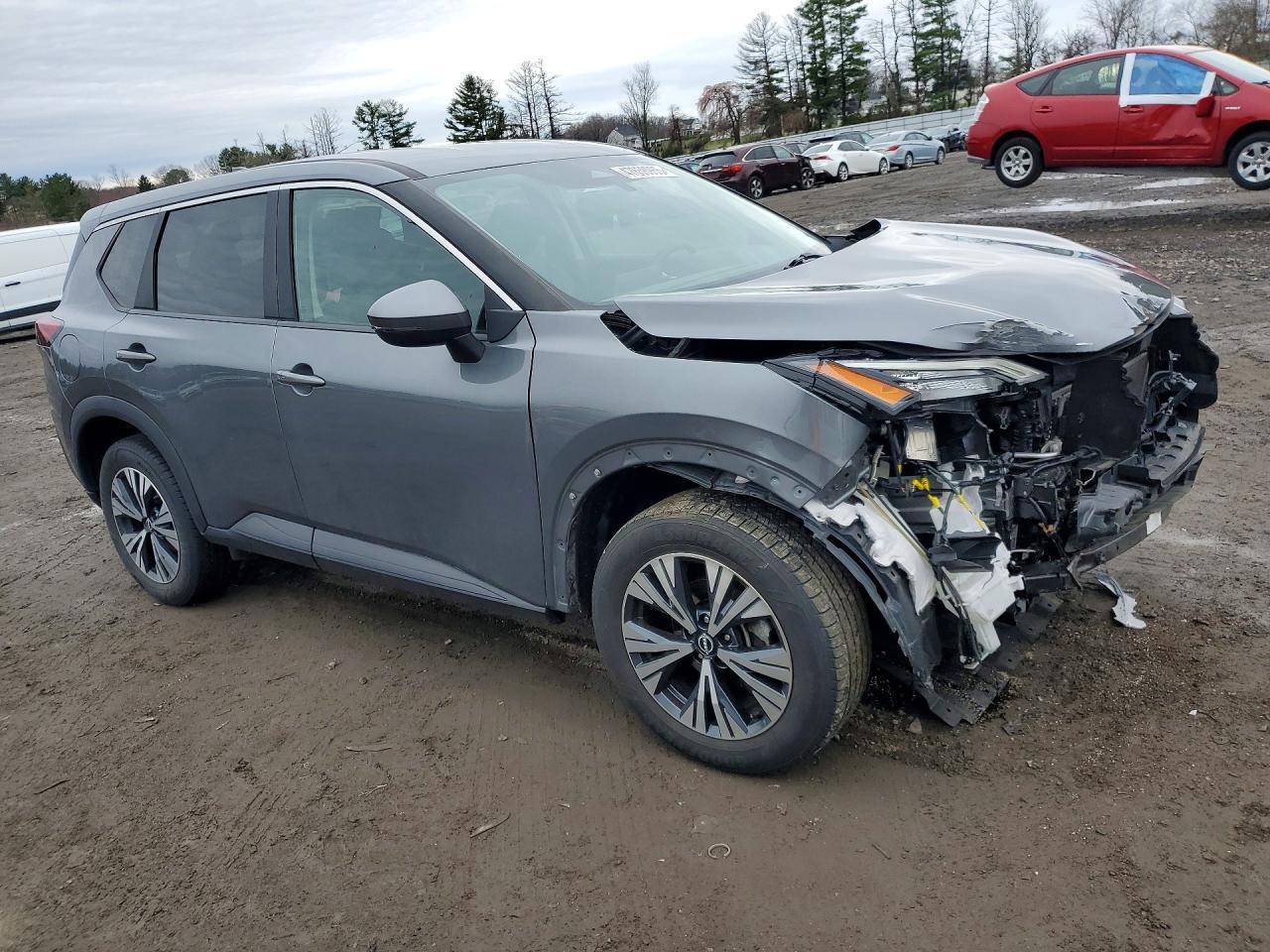 2022 Nissan Rogue Sv - Фото 4