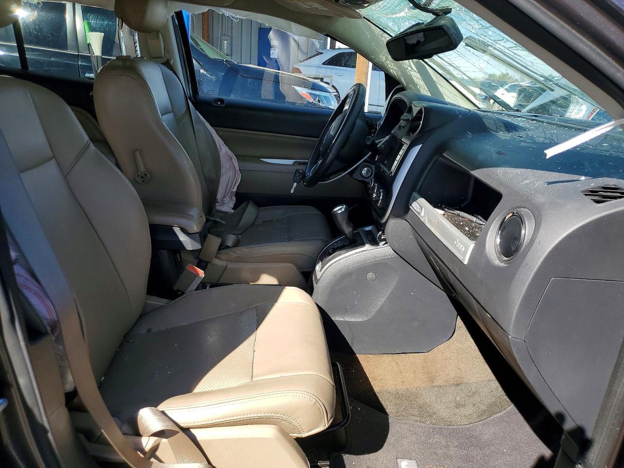 2017 Jeep Compass Latitude - Фото 7