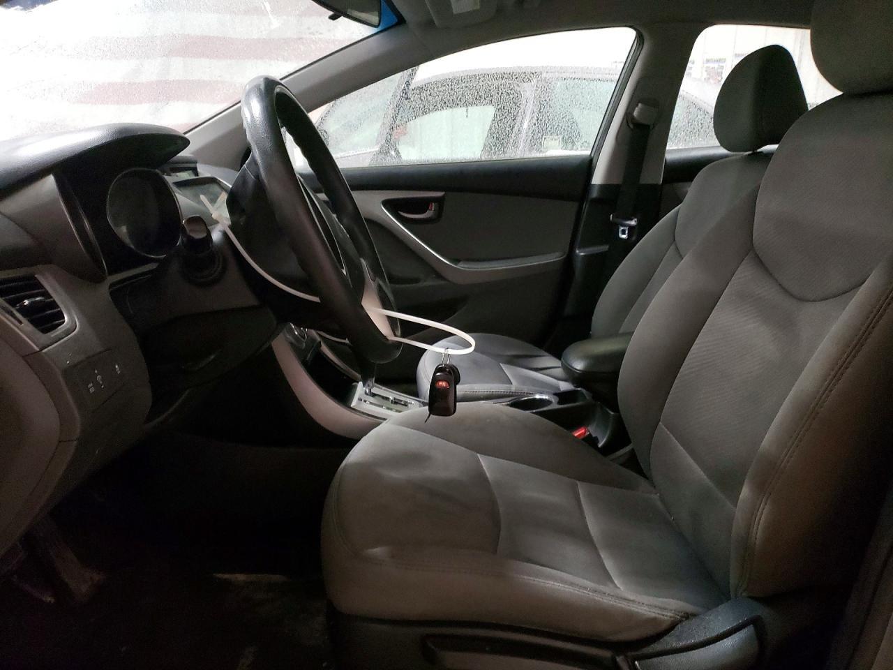 2012 Hyundai Elantra Gls - Фото 7