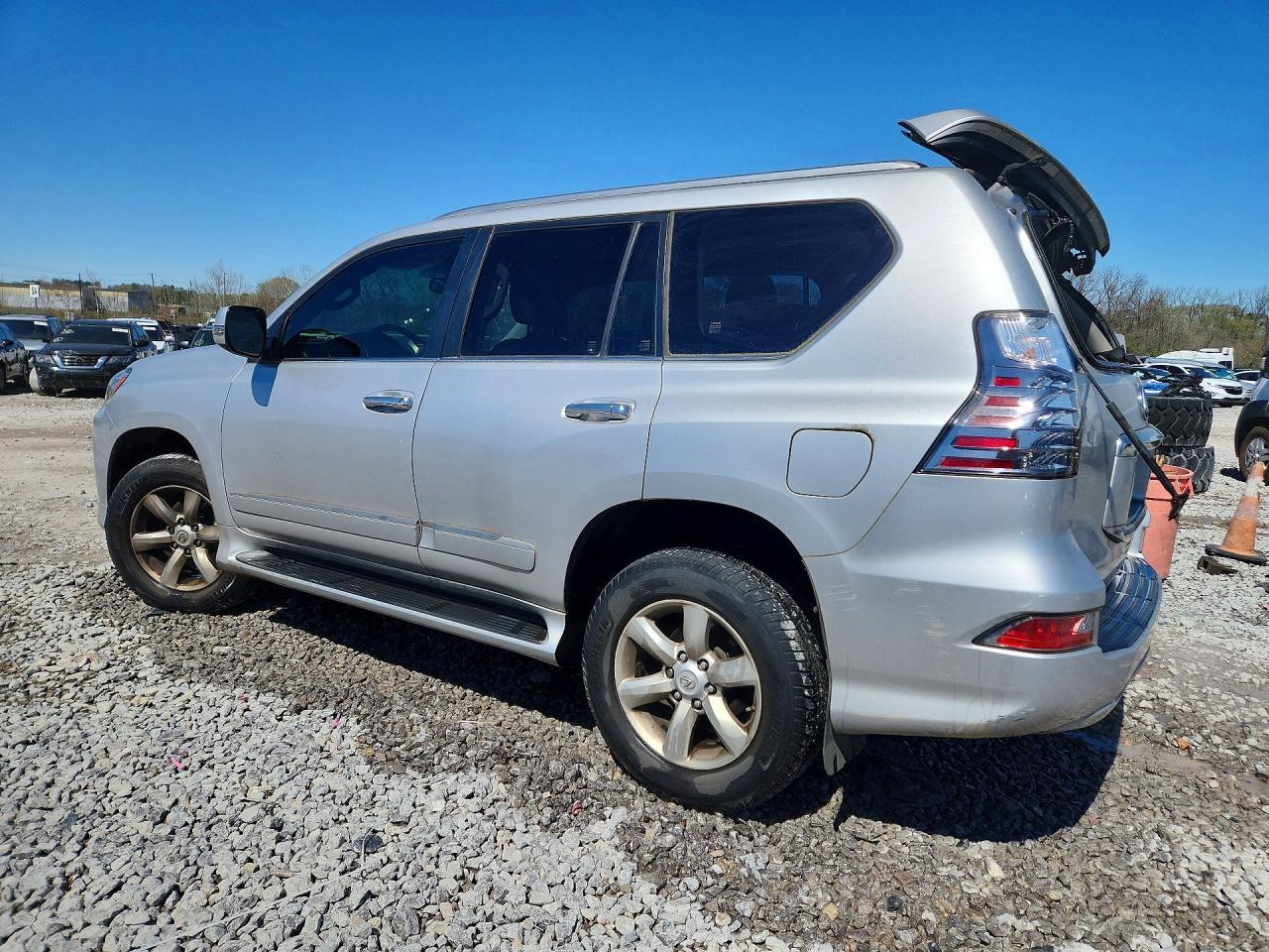 2015 Lexus Gx 460 Base - Фото 2
